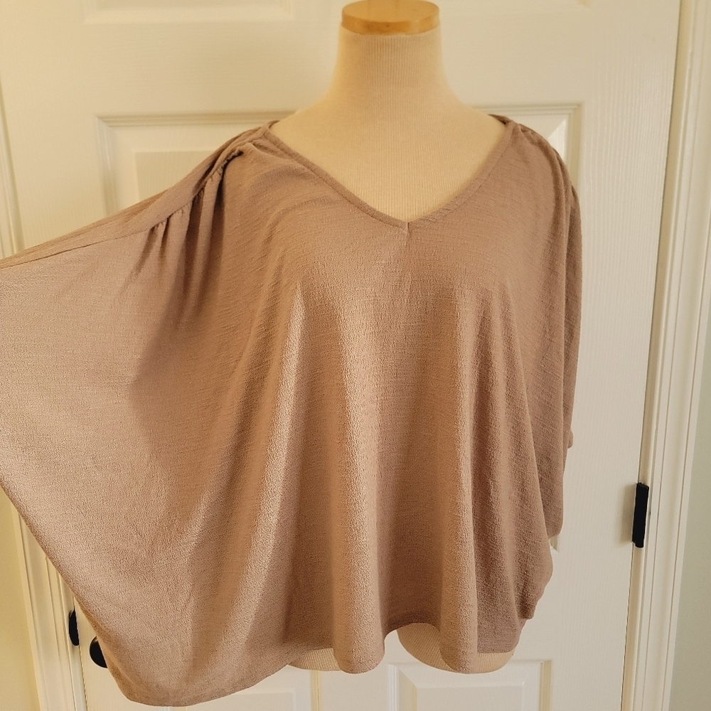 NWT Korye Poncho Sweater 2X